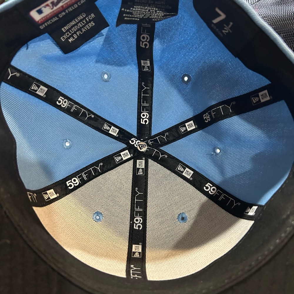 Texas Rangers hat - Picture 4 of 4